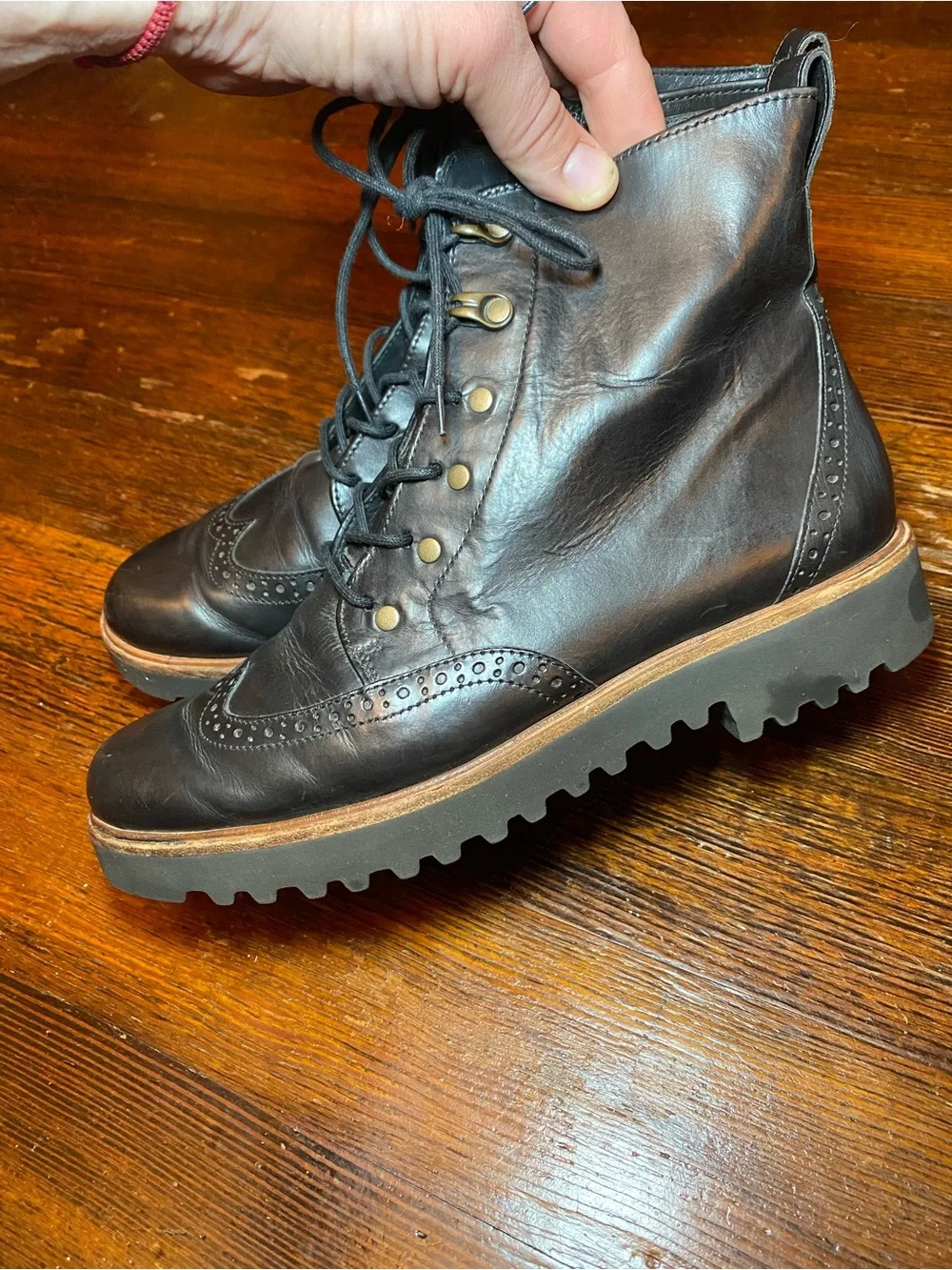 EUC Paul Green Leather Chukka Wingtip Brogue Boots Lace Up Combat Boot Lug Sole